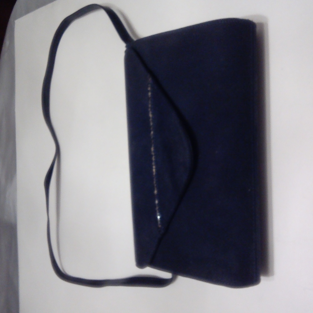 WOMEN'S VALOR NAVY BLUE PURSE